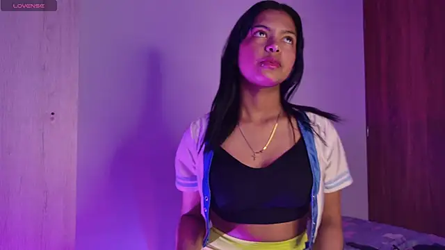 miamiller188 online show from November 12, 2025, 11:41 pm