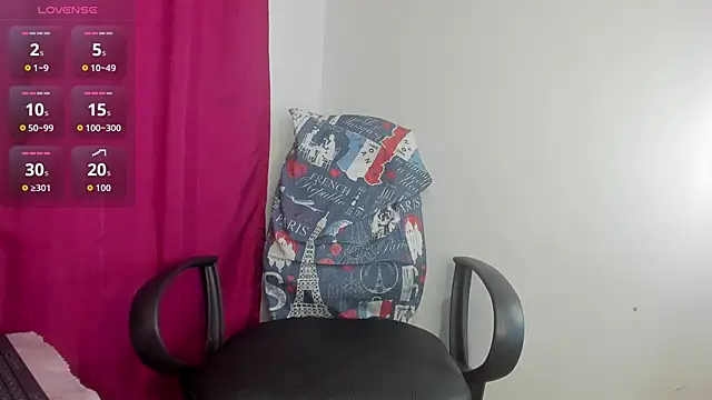 parysmoore online show from November 12, 2025, 12:59 am