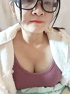 Paul-paul11 online show from November 25, 2025, 2:01 am