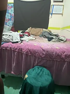 Sk3m veryhot online show from January 31, 2026, 9:24 pm