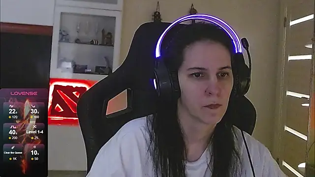 Irwi Tomboy online show from July 21, 2026, 9:38 pm
