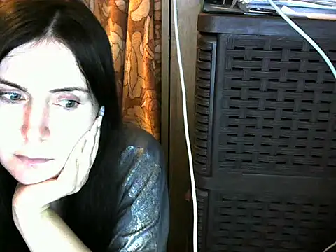 Snapshot of Jarivane chatting on February 17, 2026, 5:43 pm Jarivane online show from February 17, 2026, 5:43 pm