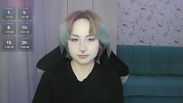 LeisaHopperstad online show from May 19, 2026, 12:12 pm