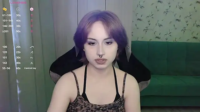 LeisaHopperstad online show from May 27, 2026, 1:07 pm