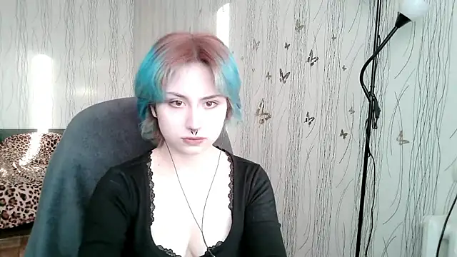 LeisaHopperstad online show from March 24, 2026, 2:17 pm