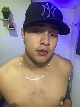 loki32men online show from September 30, 2025, 3:34 am