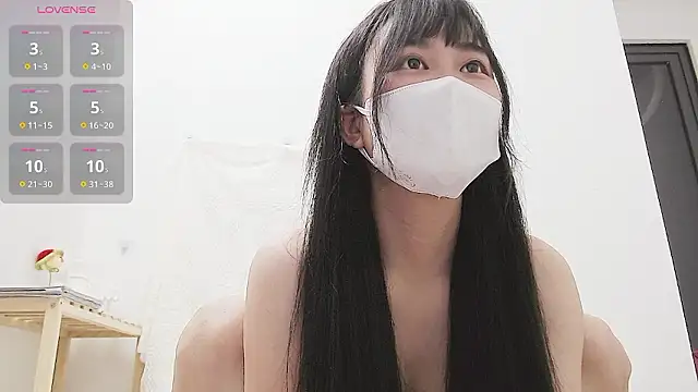 Snapshot of Moj005jp_xo98 chatting on March 2, 2026, 7:43 pm Moj005jp xo98 online show from March 2, 2026, 7:43 pm