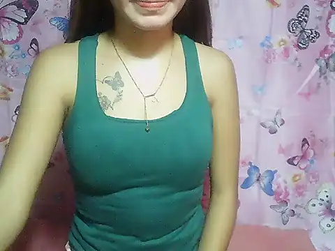 SweetPussie18x online show from November 2, 2025, 7:57 am