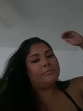 pmonie online show from October 9, 2025, 10:21 pm