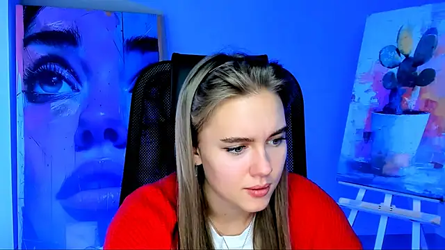 Snapshot of JuneWoods chatting on October 19, 2025, 9:01 am JuneWoods online show from October 19, 2025, 9:01 am