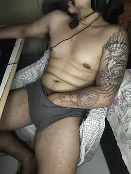 Snapshot of gtzmoreno chatting on May 21, 2026, 12:41 am gtzmoreno online show from May 21, 2026, 12:41 am