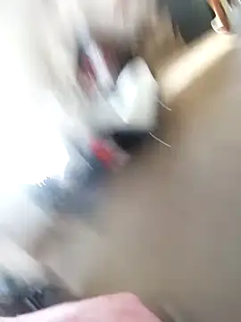 azery27000 online show from December 17, 2025, 1:05 pm