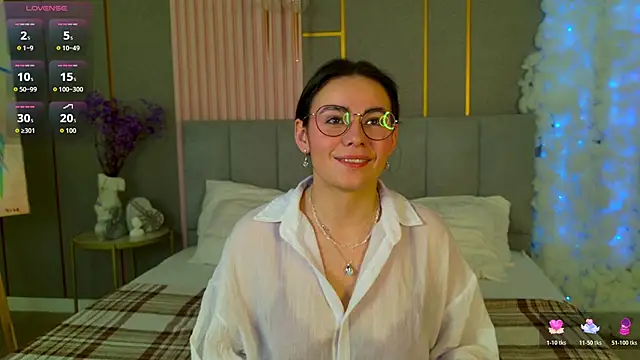 GabiBatista online show from February 5, 2026, 5:14 am