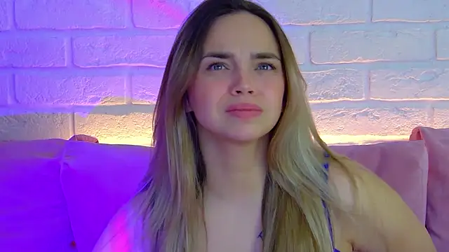 AnitaVenture online show from October 4, 2025, 4:25 am