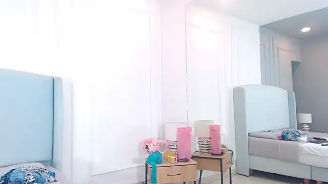 ChantalGarner online show from December 16, 2025, 1:15 pm