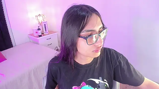 cherrylady 02 online show from October 17, 2025, 12:07 pm