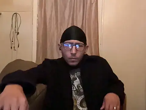 ThrowedWorldWide online show from December 23, 2025, 4:45 am