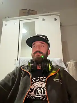 krerem online show from December 2, 2025, 5:58 pm