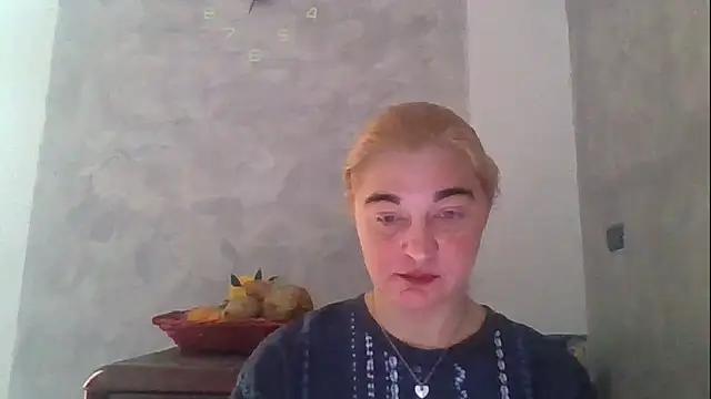 GoldenAngelMilf online show from April 8, 2026, 11:33 am