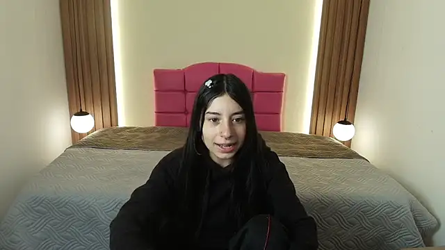 Snapshot of GabySweett_ chatting on April 29, 2026, 8:26 pm GabySweett online show from April 29, 2026, 8:26 pm