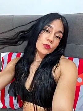 Snapshot of Kendall_Vegaa chatting on September 29, 2025, 8:47 pm Kendall Vegaa online show from September 29, 2025, 8:47 pm