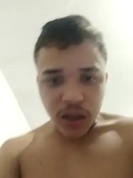 kkaycelia online show from March 4, 2026, 9:22 pm