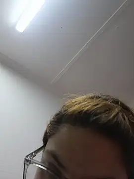 Sexyyeyes244 online show from October 10, 2025, 5:58 pm