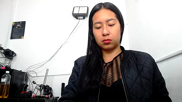 KateValencia online show from April 23, 2026, 1:56 am