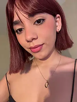 Capricho 01 online show from November 19, 2025, 6:52 pm