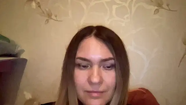 Snapshot of Milysoren chatting on February 2, 2026, 6:07 pm Milysoren online show from February 2, 2026, 6:07 pm