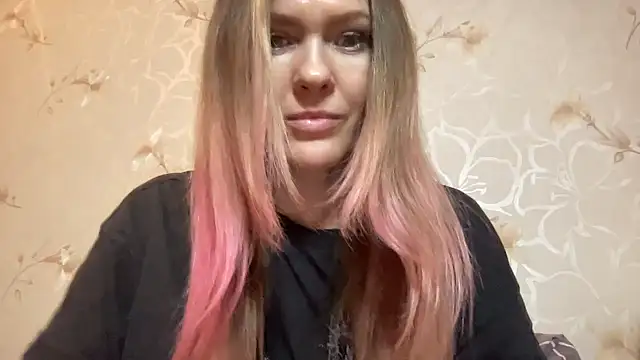 Snapshot of Milysoren chatting on February 26, 2026, 5:35 pm Milysoren online show from February 26, 2026, 5:35 pm