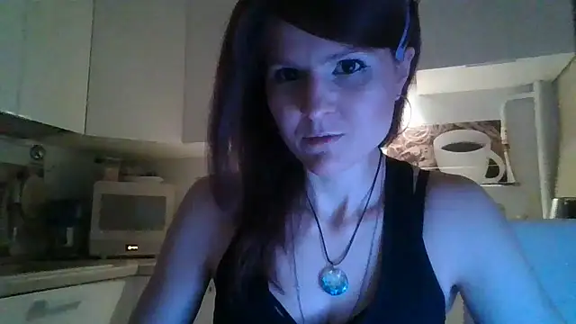 Arivonne online show from February 13, 2026, 9:48 pm