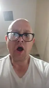 Hunglongny online show from March 31, 2026, 2:08 pm