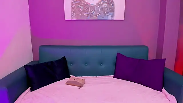 Alessiia   online show from November 13, 2025, 3:10 am