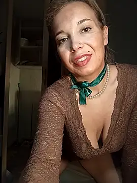 Conny Shellie online show from March 17, 2026, 2:03 am