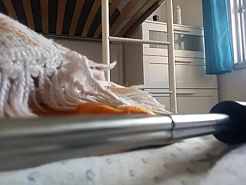 Snapshot of Mentai45 chatting on October 26, 2025, 2:28 pm Mentai45 online show from October 26, 2025, 2:28 pm