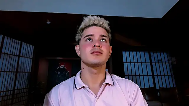 AlexPiersss online show from November 13, 2025, 7:07 pm