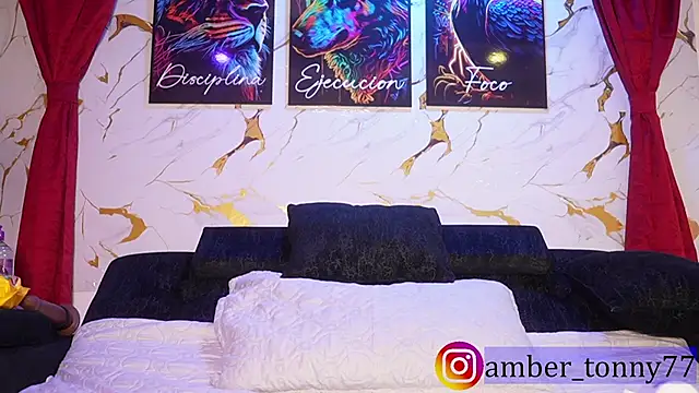 Snapshot of amber_tonny77 chatting on November 28, 2025, 10:04 am amber tonny77 online show from November 28, 2025, 10:04 am