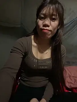 nhinhi-sexy online show from December 4, 2025, 7:13 pm