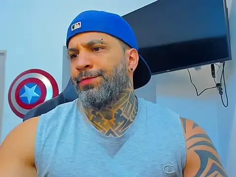 JoshRigby online show from November 27, 2025, 8:09 pm