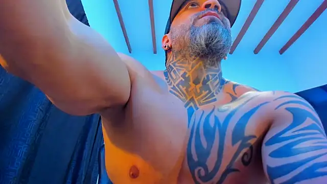 JoshRigby online show from March 8, 2026, 2:04 am