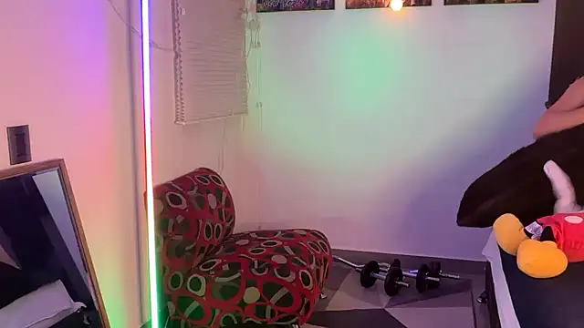 zamir333 online show from February 26, 2026, 2:33 am