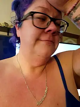 Snapshot of violentviolet68 chatting on January 15, 2026, 8:07 am violentviolet68 online show from January 15, 2026, 8:07 am