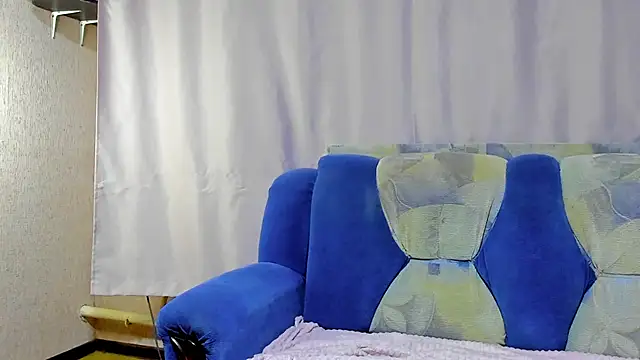 sweet smith8 online show from April 7, 2026, 10:11 pm