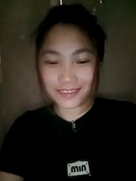 Snapshot of min-xinh chatting on February 2, 2026, 8:35 am min-xinh online show from February 2, 2026, 8:35 am