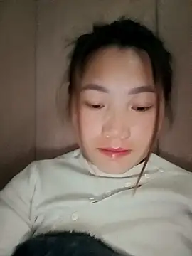 min-xinh online show from January 11, 2026, 9:22 pm