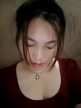 min-xinh online show from October 16, 2025, 11:46 pm