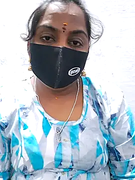 Tamil Hot Sindhu online show from November 8, 2025, 6:00 pm