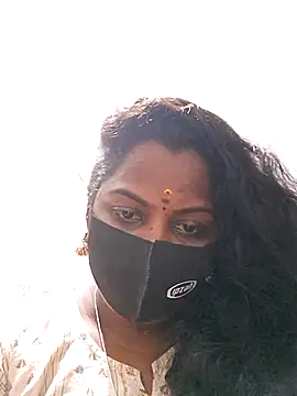 Tamil Hot Sindhu online show from October 27, 2025, 6:36 am