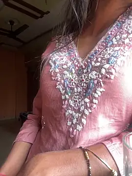 Nencycute1 online show from October 5, 2025, 5:31 am